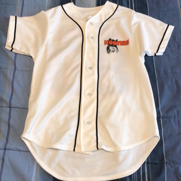hooters baseball jersey
